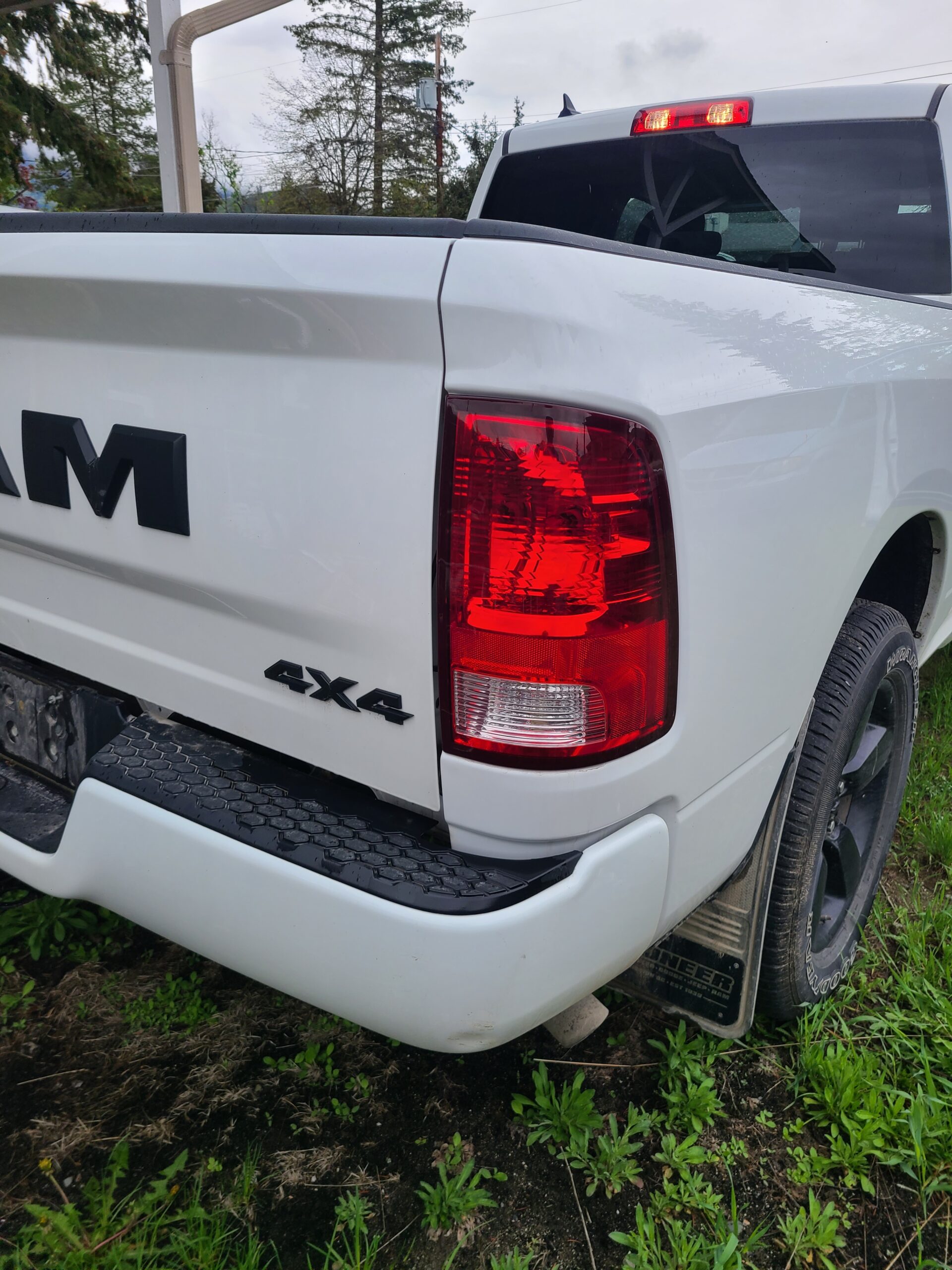 2021 Dodge Ram Classic 1500 #B-KAM-0343 Located in Kamloops
