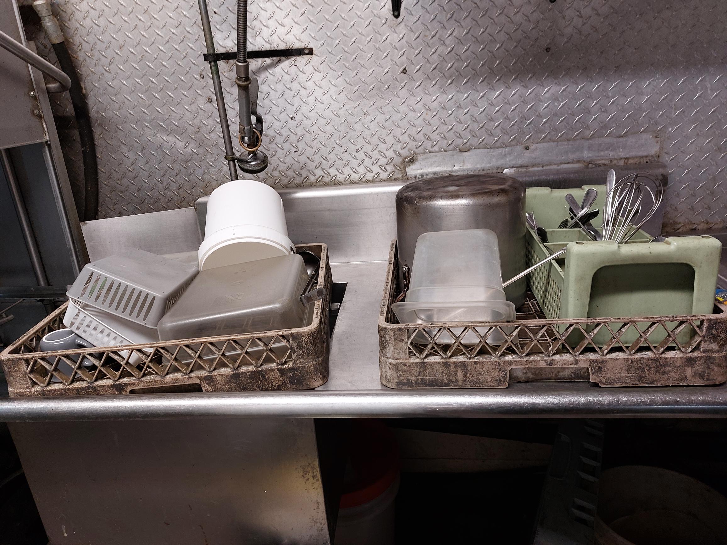 Resturant Supplies   CB PG1554 Located in Prince George