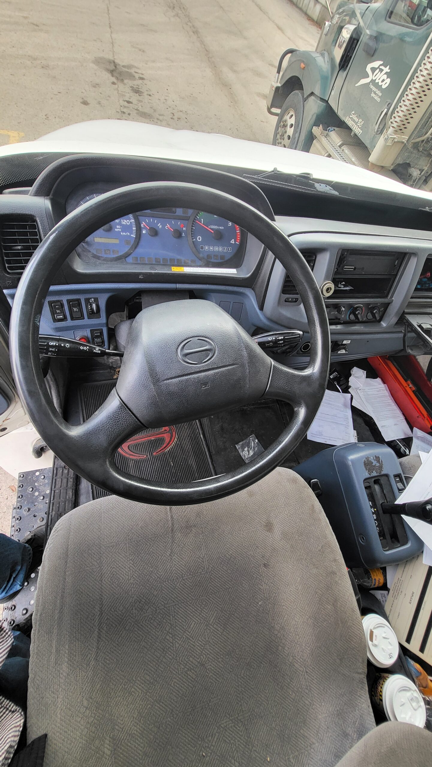 2008 Hino Conventional Truck B-KEL-1066 Located in Kelowna