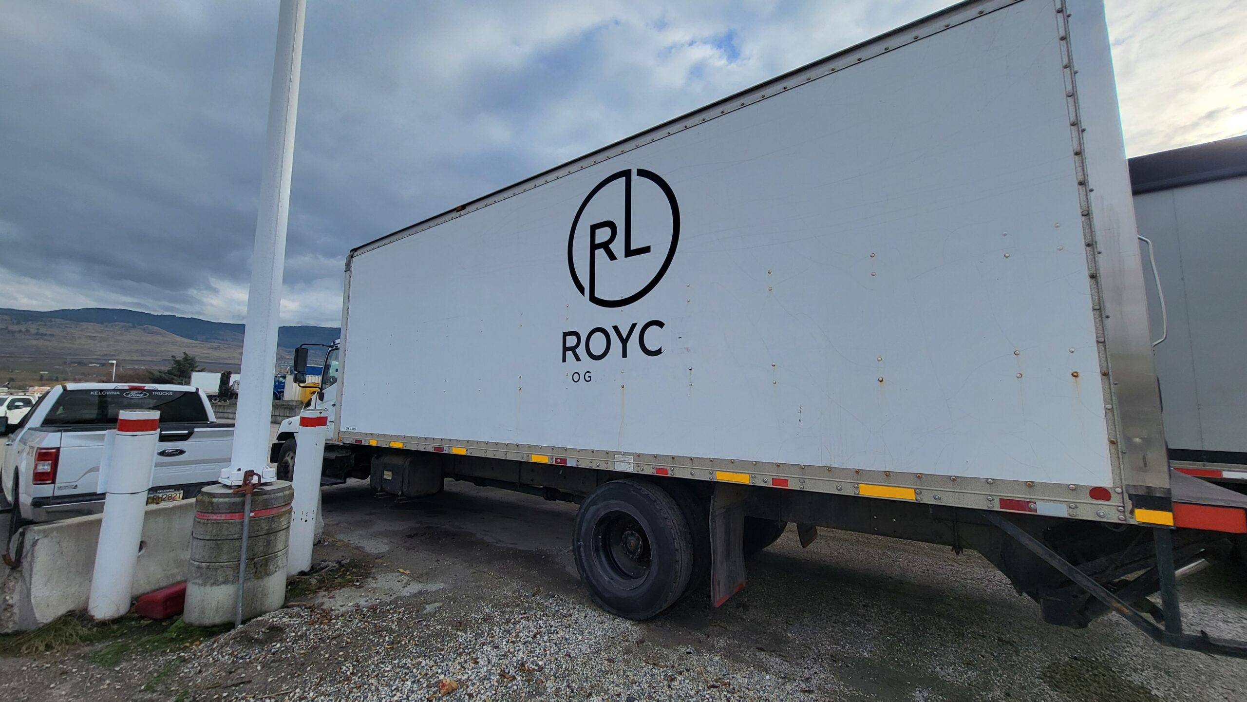 2008 Hino Conventional Truck B-KEL-1066 Located in Kelowna