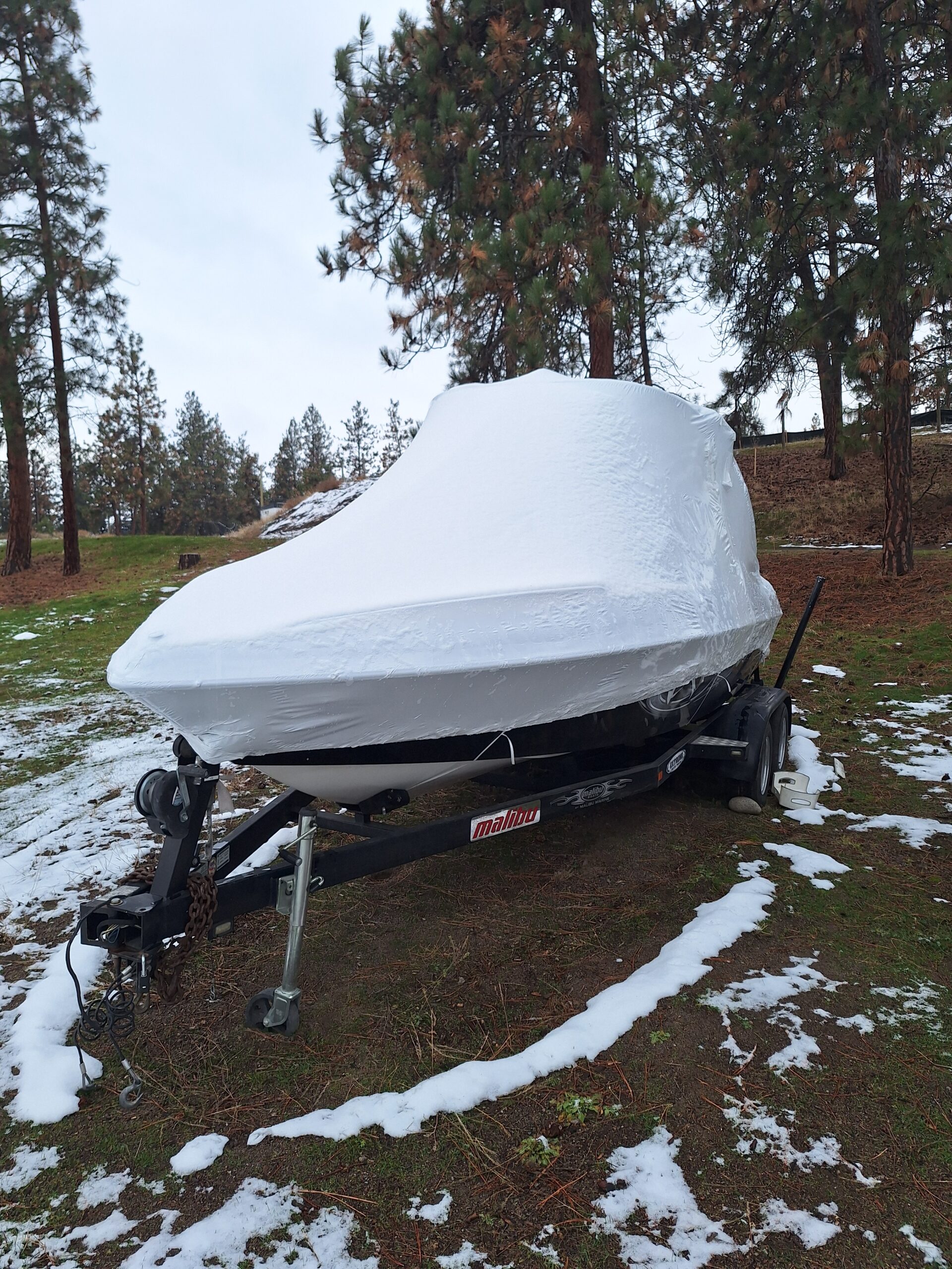 Malibu Boat and Trailer KEL-3631 Located in Kelowna