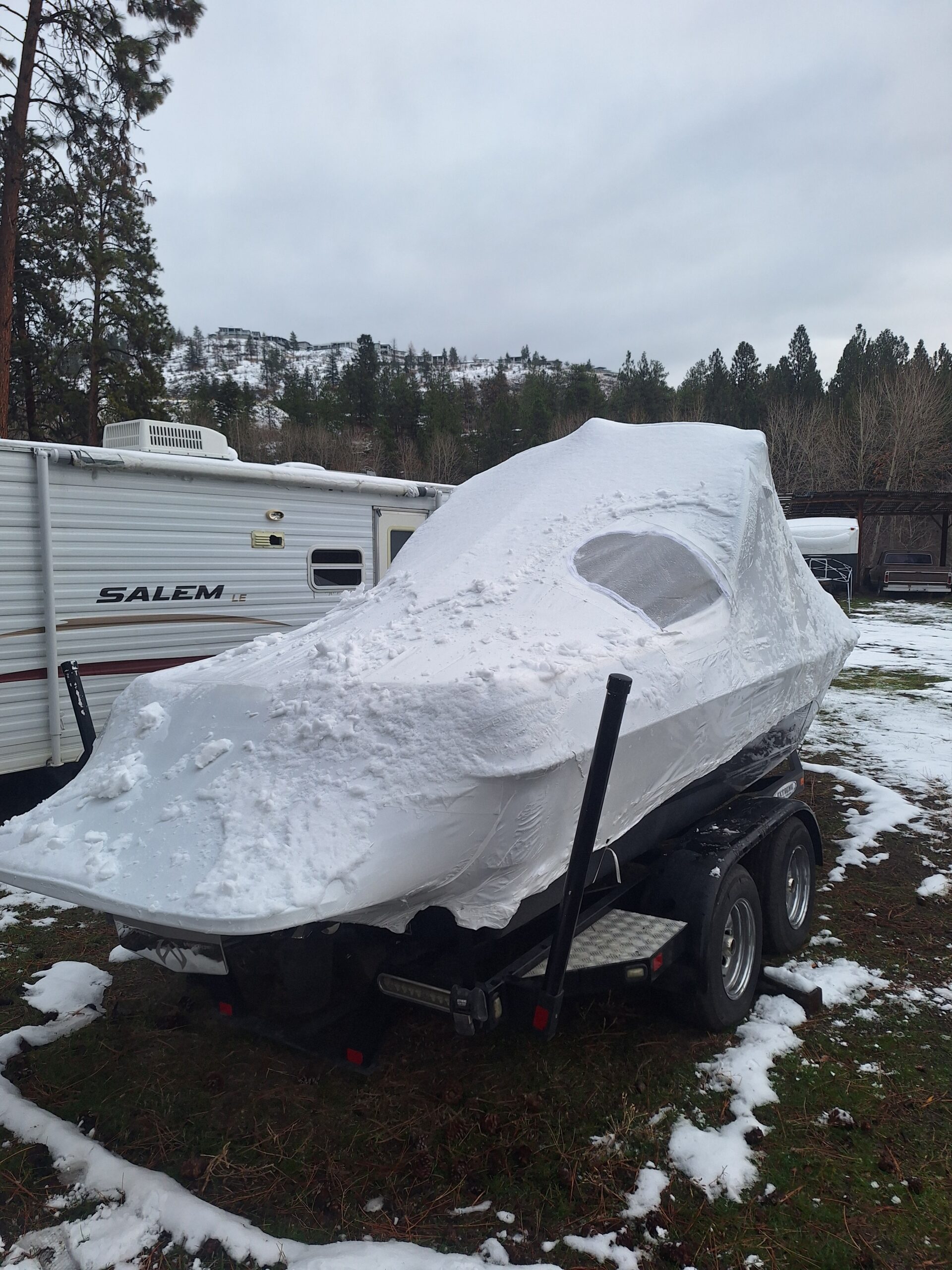 Malibu Boat and Trailer KEL-3631 Located in Kelowna