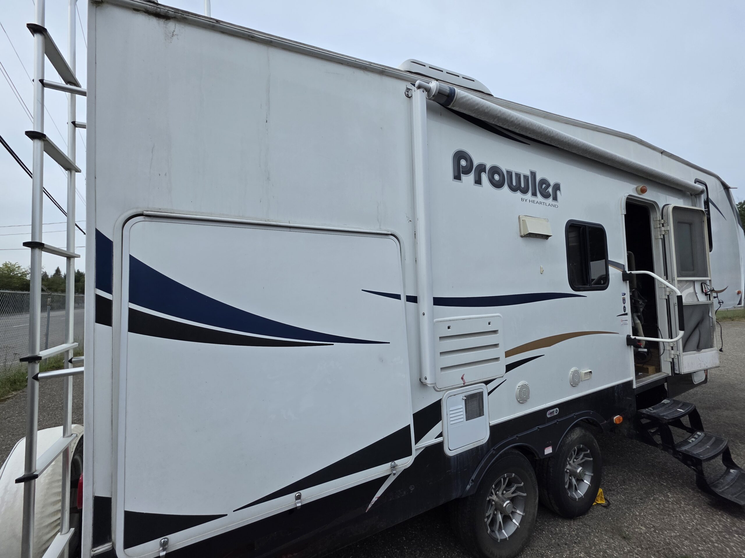 2013 Fleetwood Enterprise Prowler B-PG-1269 Located in Prince George
