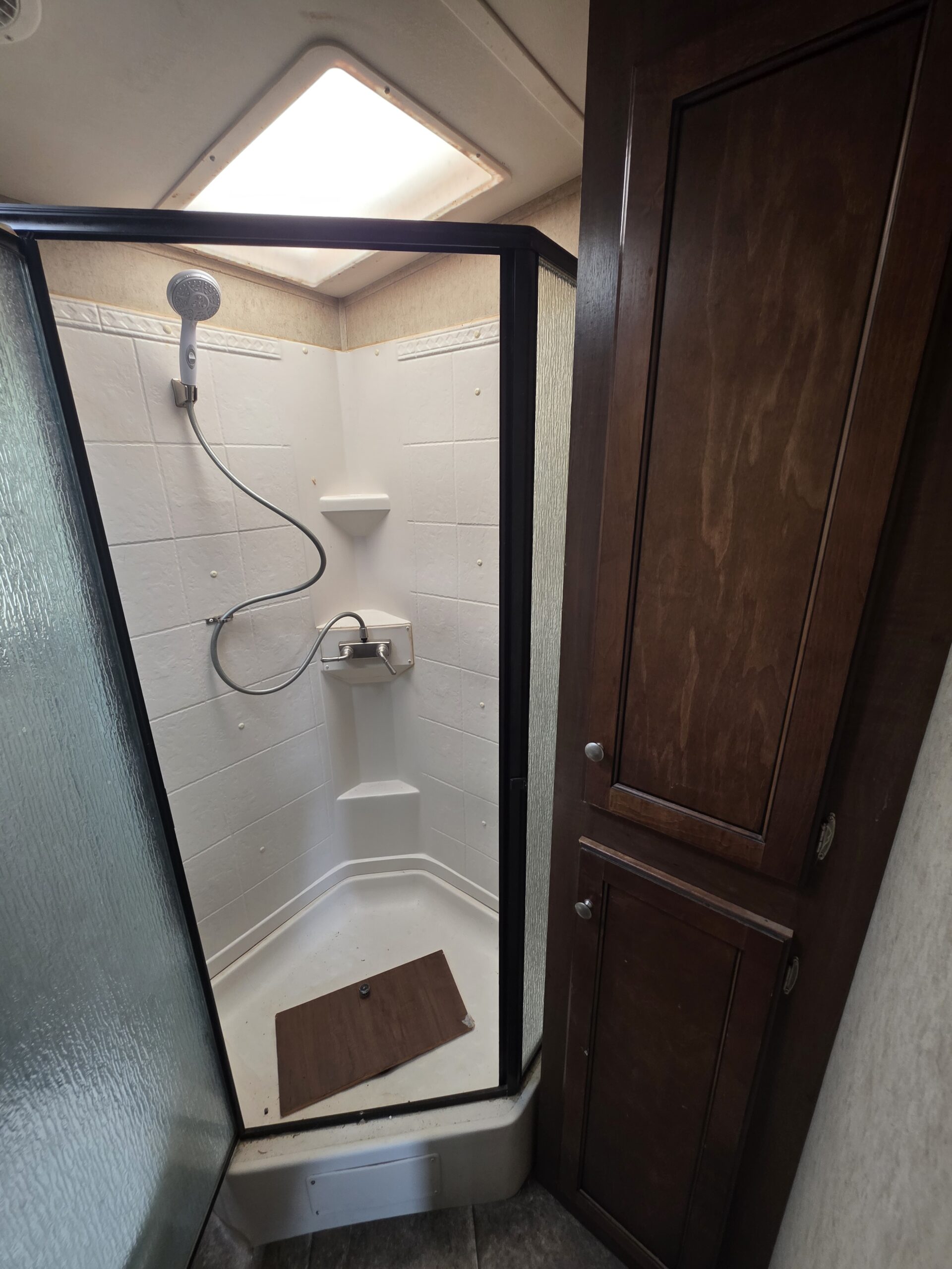2013 Fleetwood Enterprise Prowler B-PG-1269 Located in Prince George