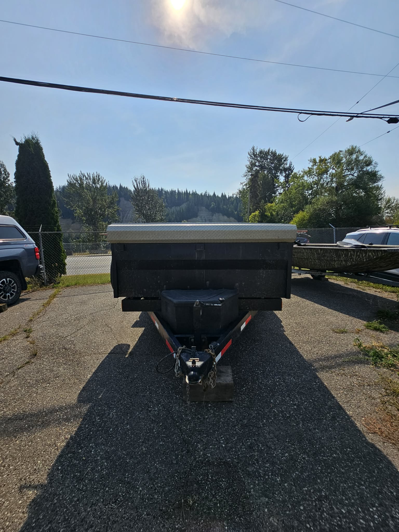 2018 Rainbow Dump Trailer WL511 Located in Prince George