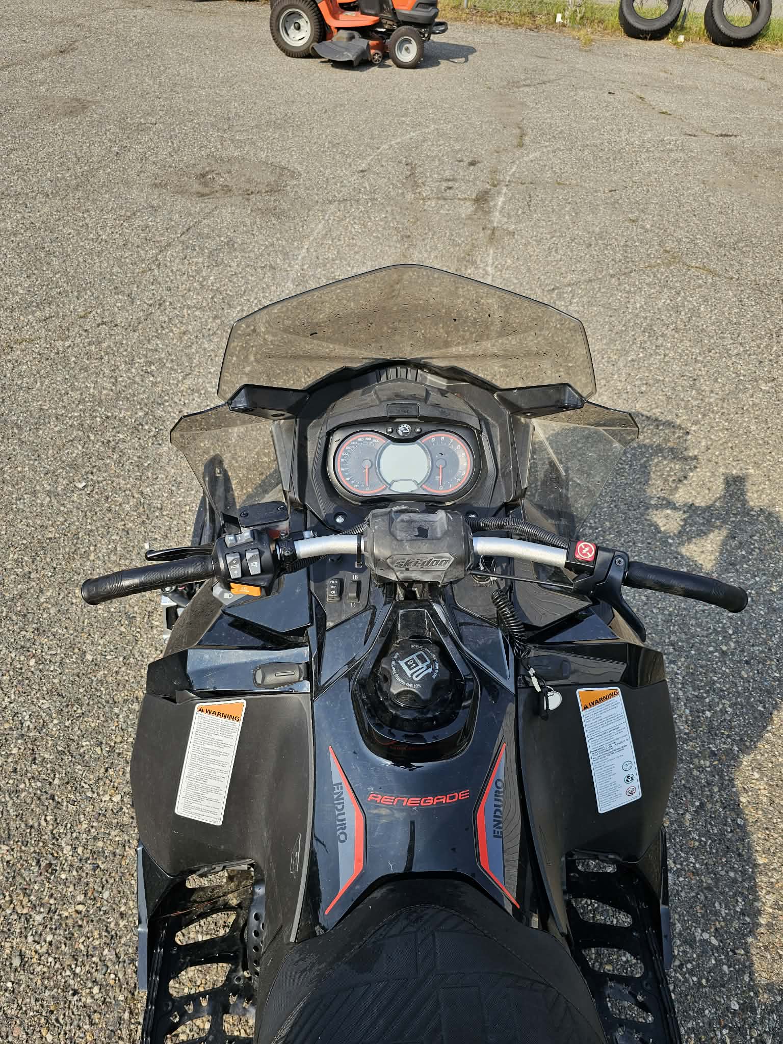 ‘2017 Ski-doo Renegade Enduro WL511 Located in Prince George